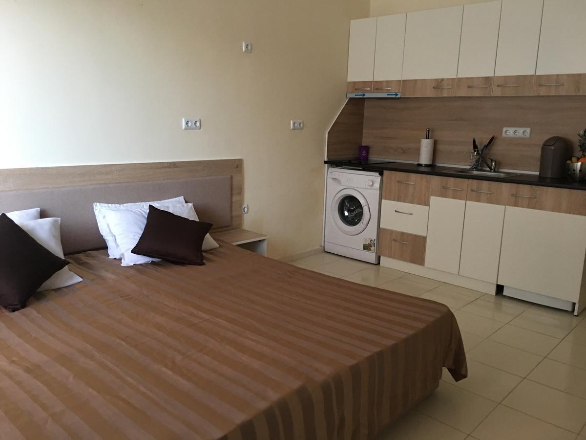 Palace De Luxe Apartments Πομόριε Εξωτερικό φωτογραφία