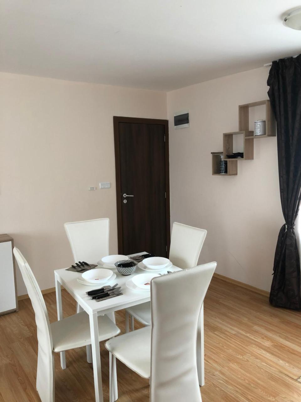 Palace De Luxe Apartments Πομόριε Εξωτερικό φωτογραφία